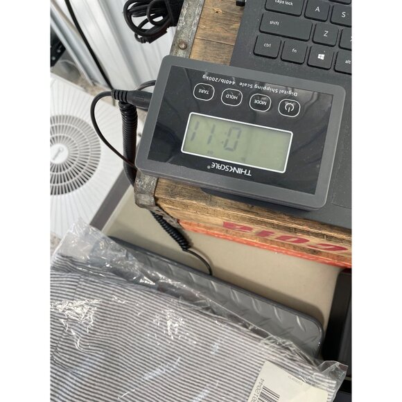 Susan Graver Regular Stripe Stretch Seersucker Crop Pants Black Plus Size 24 NEW - Picture 4 of 7